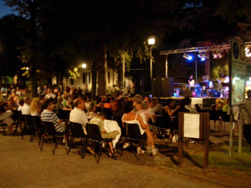 festa solidarieta 2007 vezzano sul crostolo